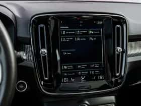 Volvo XC40 thumbnail 18