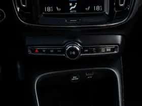 Volvo XC40 thumbnail 22