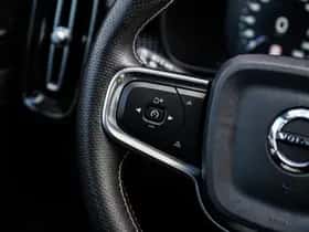 Volvo XC40 thumbnail 24