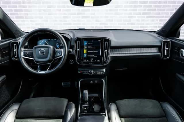 Volvo XC40 (2021) thumbnail 5