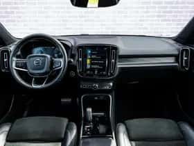 Volvo XC40 thumbnail 5
