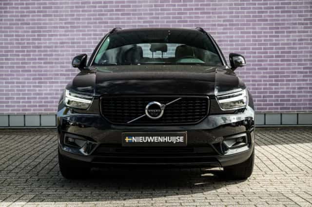 Volvo XC40 (2021) thumbnail 8