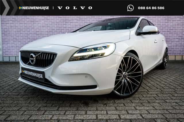 Volvo V40 (2019) thumbnail 1