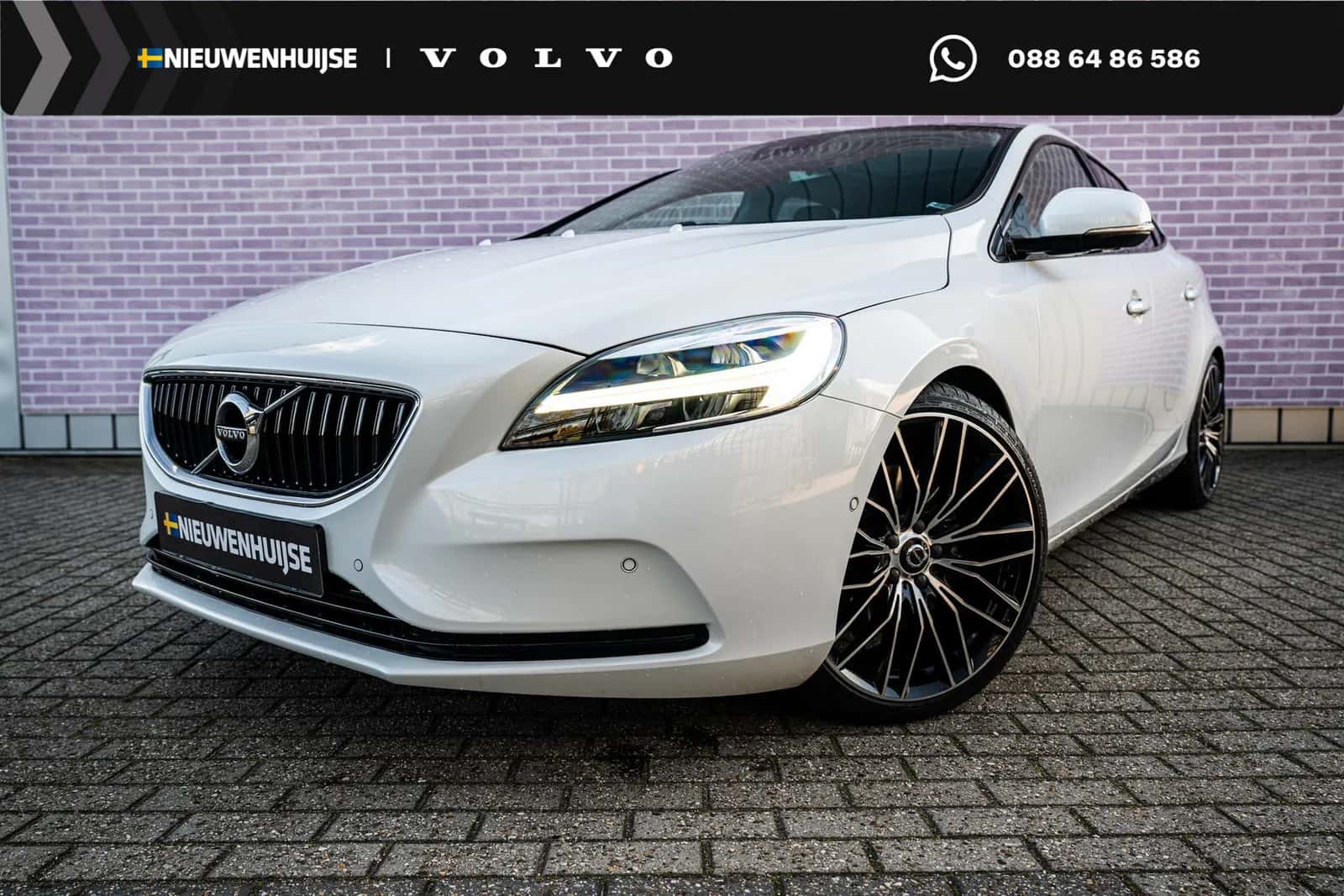 Volvo V40 (2019) — foto 1
