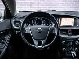 Volvo V40 thumbnail 2