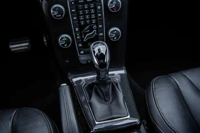 Volvo V40 (2019) thumbnail 17