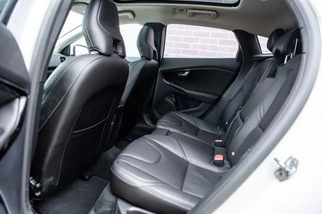 Volvo V40 (2019) thumbnail 6
