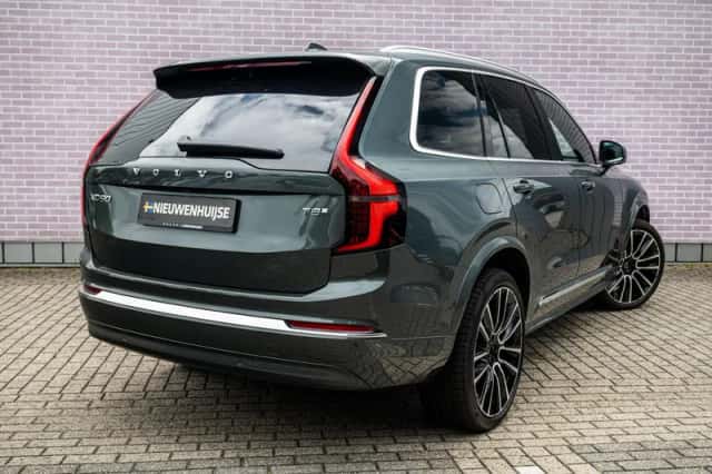 Volvo XC90 (2026) thumbnail 2