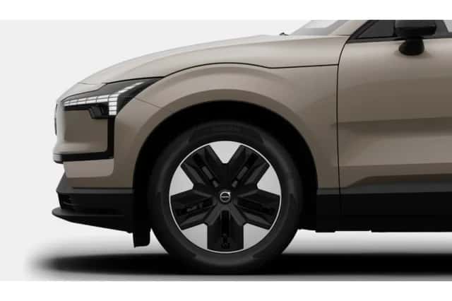 Volvo EX30 (2026) thumbnail 2