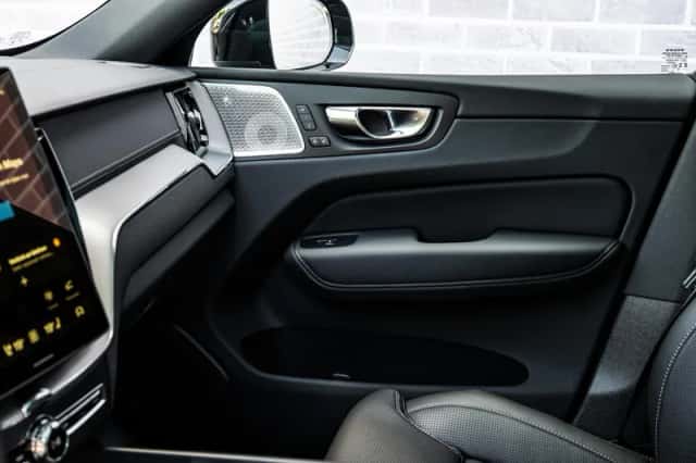Volvo XC60 (2026) thumbnail 32