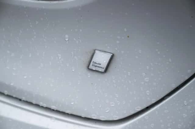 Volvo V40 (2014) thumbnail 21