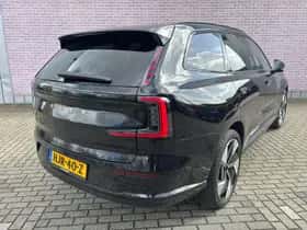 Volvo EX90 thumbnail 2