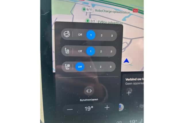 Volvo EX90 (2025) thumbnail 8