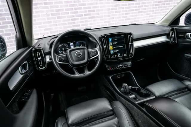 Volvo XC40 (2021) thumbnail 11