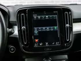 Volvo XC40 (2021) thumbnail 21