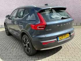 Volvo XC40 thumbnail 4