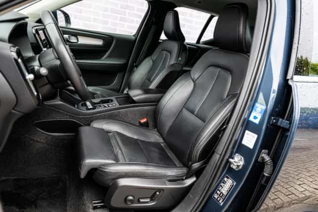 Volvo XC40 (2021) thumbnail 6