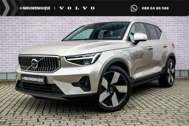 Volvo XC40 (2022) thumbnail 1
