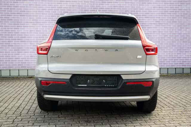 Volvo XC40 (2022) thumbnail 11