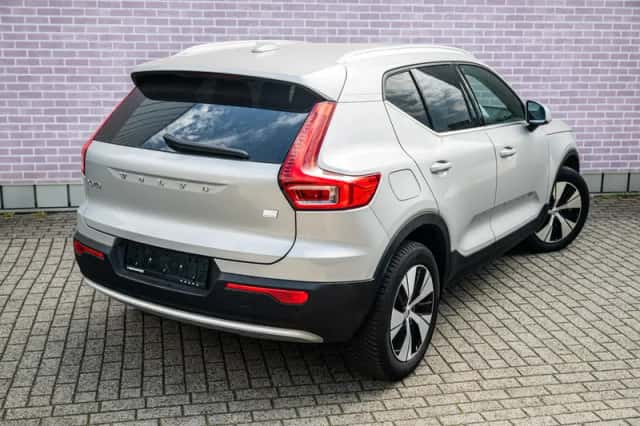 Volvo XC40 (2022) thumbnail 17