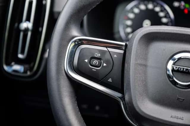 Volvo XC40 (2022) thumbnail 24