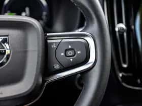 Volvo XC40 thumbnail 25