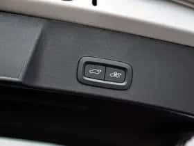 Volvo XC40 thumbnail 32
