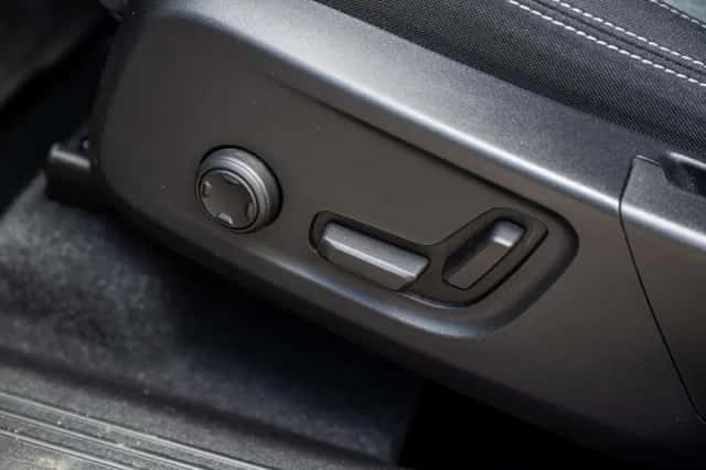 Volvo XC40 (2022) thumbnail 8