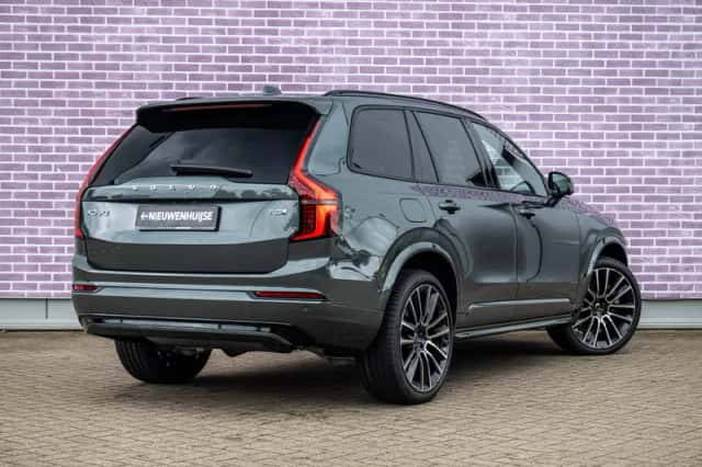 Volvo XC90 (2026) thumbnail 2
