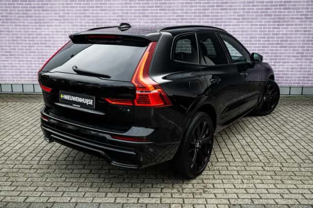 Volvo XC60 (2024) thumbnail 17