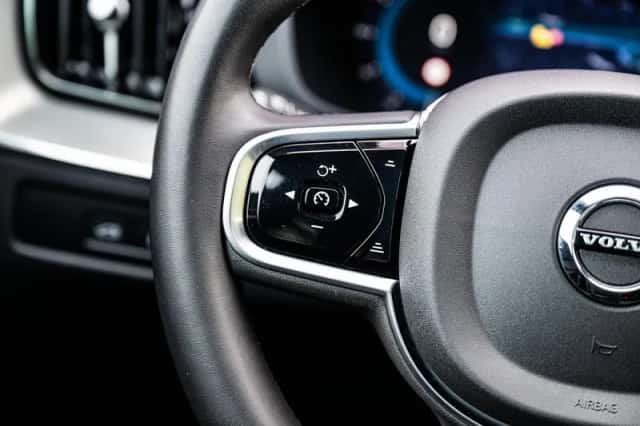 Volvo XC60 (2024) thumbnail 27
