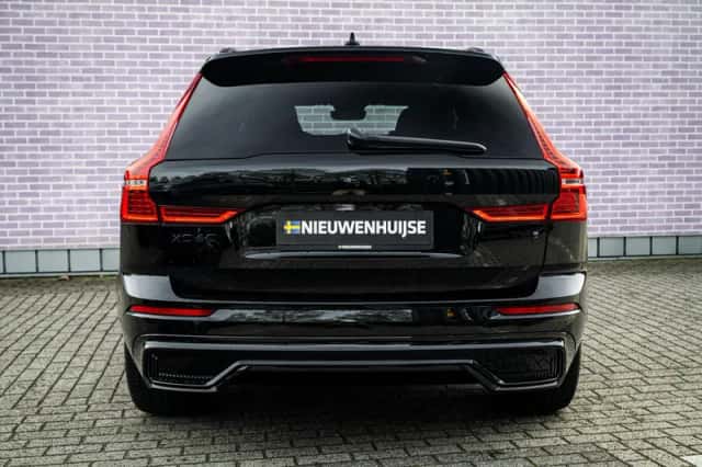 Volvo XC60 (2024) thumbnail 10