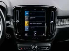 Volvo XC40 thumbnail 11