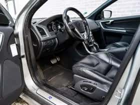 Volvo XC60 thumbnail 16