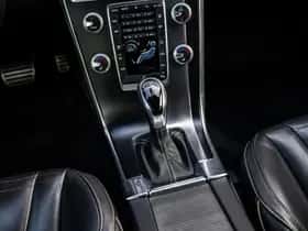 Volvo XC60 thumbnail 21