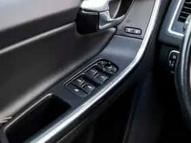 Volvo XC60 thumbnail 25