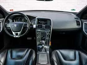 Volvo XC60 thumbnail 5