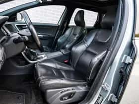 Volvo XC60 thumbnail 6
