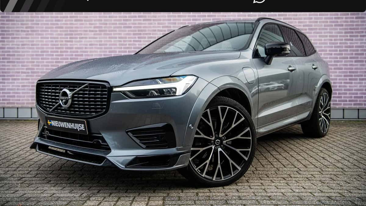 Volvo XC60 — foto 1