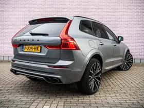 Volvo XC60 thumbnail 2