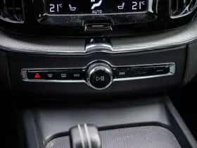 Volvo XC60 thumbnail 17