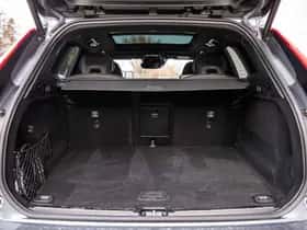 Volvo XC60 thumbnail 35