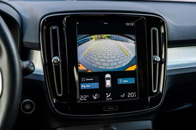 Volvo XC40 (2022) thumbnail 20