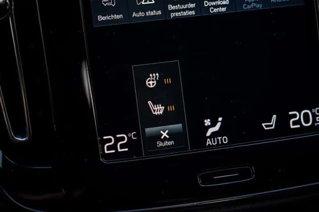 Volvo XC40 (2022) thumbnail 21