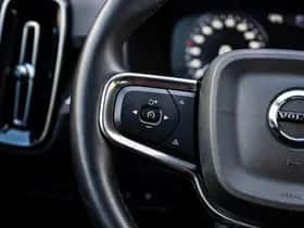 Volvo XC40 thumbnail 24