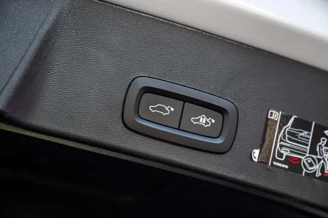 Volvo XC40 (2022) thumbnail 28