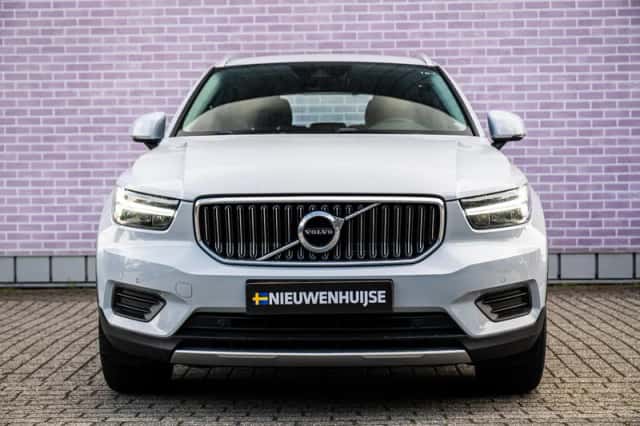 Volvo XC40 (2022) thumbnail 9
