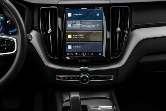 Volvo XC60 (2023) thumbnail 13