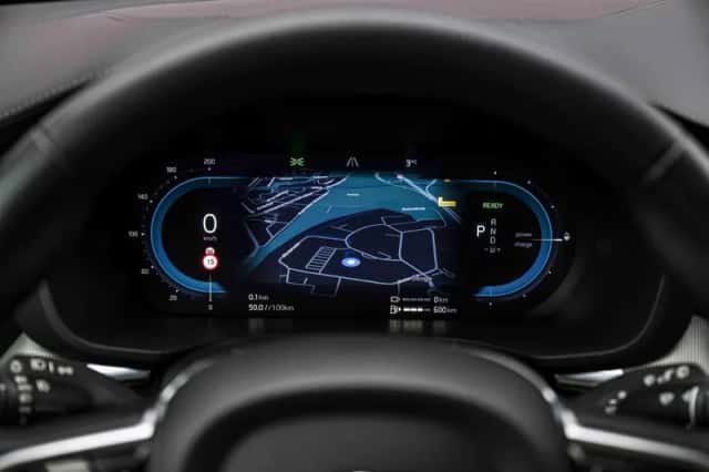 Volvo XC60 (2023) thumbnail 15