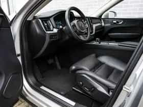 Volvo XC60 thumbnail 18